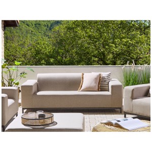 Canapé de jardin 3 places beige Rovigo avec structure noire pour espaces lounge.