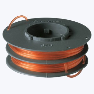 Bobine de fil de rechange Gardena 2x5m pour coupe-bordures et débroussailleuses, fil orange sur bobine grise.