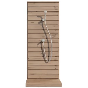 FinnTherm Doccia da giardino S in legno termo-trattato con rubinetteria cromata e ampio pannello posteriore.