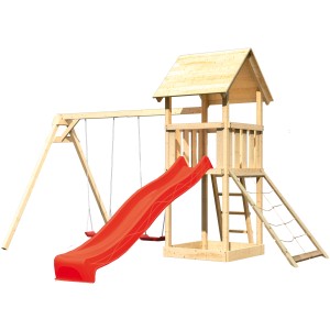Tour de jeu Karibu Lotti avec balançoire double, rampe en filet et toboggan rouge en bois naturel.