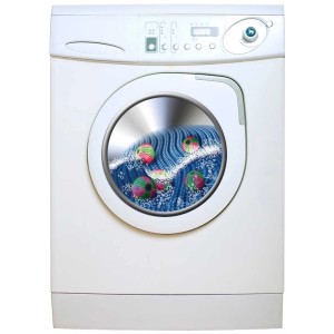 Lavatrice con bucato blu e palline colorate (set da 6) contro i pelucchi.