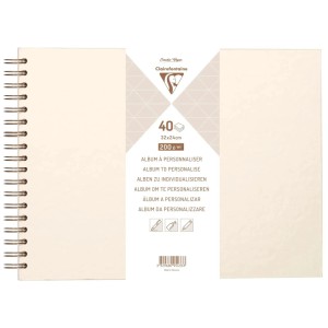 Album Clairefontaine papier kraft, 32x24 cm, 200 g/m², 40 feuilles, reliure spirale.