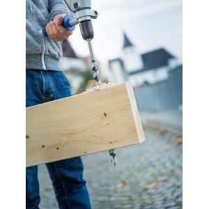 Punta per legno LUX Comfort (Ø 14 mm) in uso su una trave di legno.