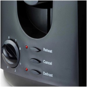 Dettaglio tostapane Crispy Toast in acciaio inox: manopola, pulsanti per Reheat, Cancel, Defrost.