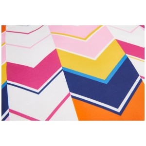 Coussin Andiamo Helia motif chevron multicolore, 40x40 cm.