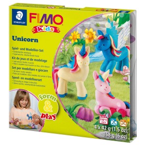 Staedtler Fimo Kids Unicorn : Set de 4 pains de pâte à modeler durcissante au four pour enfants.