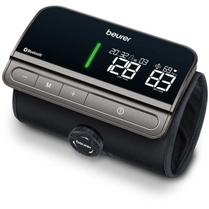 Misuratore di pressione da braccio Beurer BM 81 con display e bracciale.