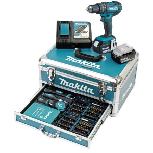 Set avvitatore a percussione Makita 18V con cassetta attrezzi, batterie e caricabatterie.
