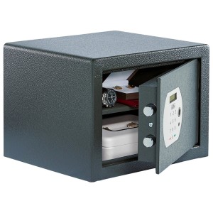 Cassaforte per mobili Burg-Wächter PS 120 E FP con porta aperta, vista interna con oggetti di valore.