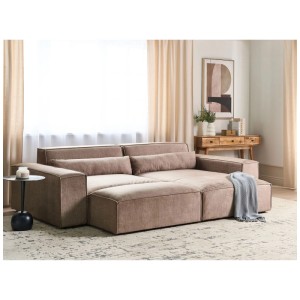 Canapé d'angle Beliani Hellnar en tissu marron avec pouf et coussins dans le salon.