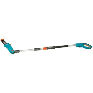 Élagueuse télescopique à batterie Gardena TCS 20/18V P4A sans batterie, extensible pour l'élagage des arbres jusqu'à 4 m de hauteur.