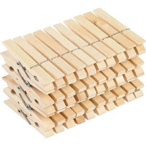 Pila di 50 mollette da bucato in legno di betulla.