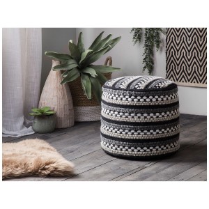 Pouf Guntur, noir et blanc, Ø 41 cm, motif tricoté, style bohème. Assise confortable et élément décoratif.