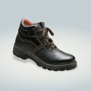 Chaussure de sécurité montante noire S3, taille 41, avec embout en acier et semelle anti-perforation pour une protection optimale.