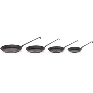 Padelle in ferro battuto Petromax, 4 misure per grill e cucina.