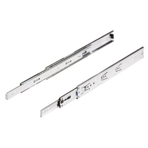 Guide a estrazione totale Hettich con cuscinetti a sfera, 500 mm, acciaio cromato per cassetti.
