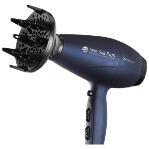 Sèche-cheveux bleu Trisa Ionic Silk Plus avec diffuseur pour cheveux bouclés.