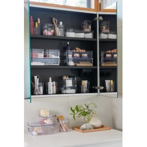 Transparenter SmartStore Deckel Compact Slim als Untersetzer oder Tablett für Aufbewahrungsboxen.