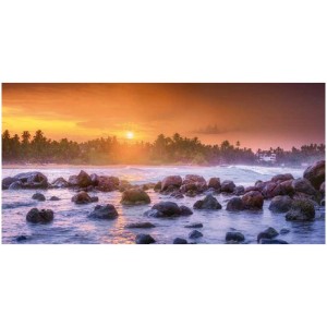 Quadro su tela Romantic Sea, 50x100 cm: Tramonto sul mare con rocce nell'acqua.