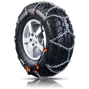Chaîne à neige Weissenfels REX TR 4x4 Gr. 4 sur un pneu de voiture.