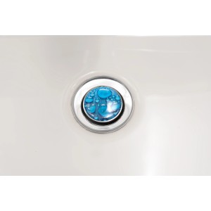 Tappo lavandino Pluggy Drops con design a gocce blu in un lavandino.