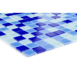 Mosaïque en verre Euro Stone Blue Mix Dark, carreaux de mosaïque carrés dans différentes nuances de bleu.