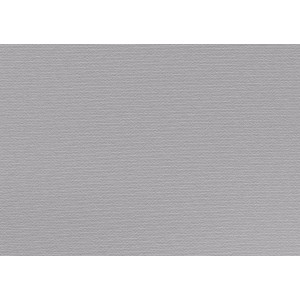 Gros plan du coussin d'assise gris clair du banc de jardin Edgewood en acacia.