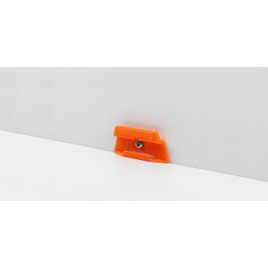 Oranger Parador Leistenclip für SL 3 zur einfachen Montage von Sockelleisten.