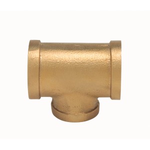 Raccordo a T in ottone con filettatura interna 24,1 mm (Rp 3/4) per pompe e autoclavi.