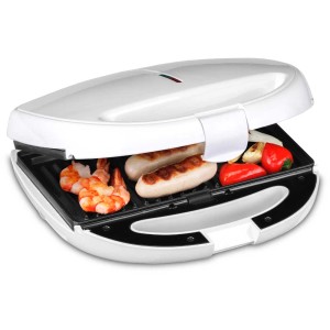 Tostapane bianco Trisa Tasty Snack con cibo grigliato e frutti di mare sulle piastre.