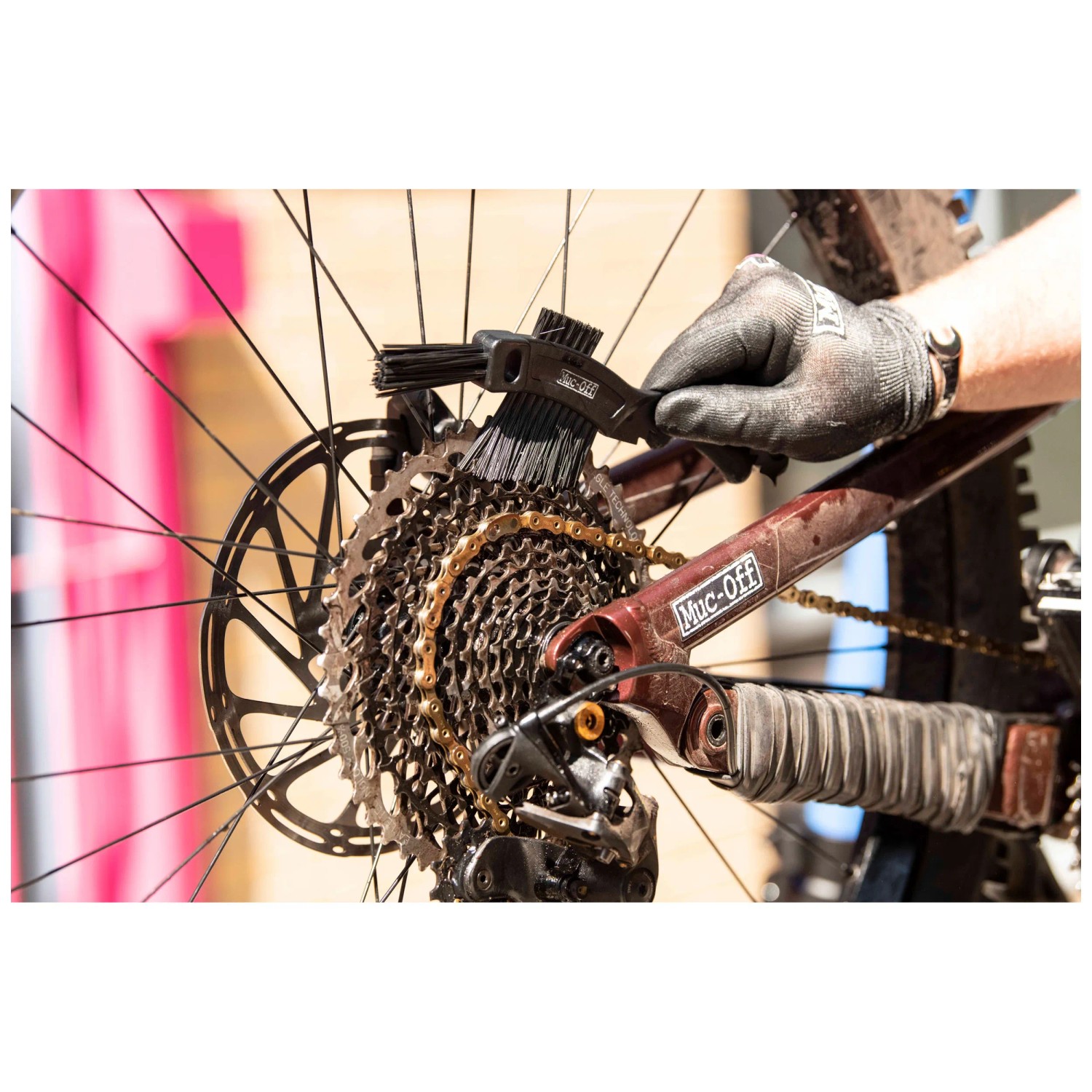 Kit 3 Brosses Muc-Off Pour Nettoyer Son Vélo – Entretien Facile