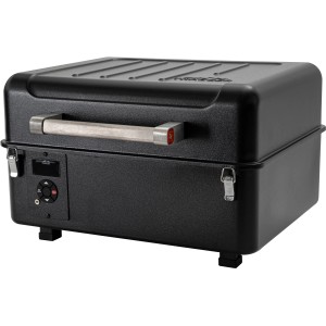 Barbecue à pellets de bois Traeger Ranger noir compact avec poignée et commande numérique.