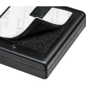 Dettaglio della scatola batteria del Paulmann LED-Strip Mobil RGB con chiusura a velcro.