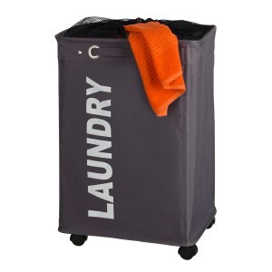 Cesto portabiancheria grigio Wenko Quadro 79 l con ruote e biancheria. Pratico contenitore per bagno o lavanderia.