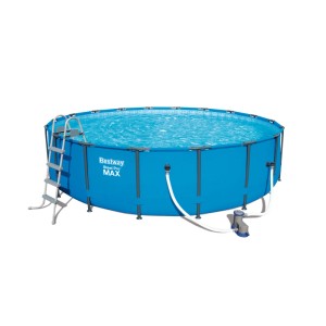 Piscine hors sol Bestway Steel Pro Max, 549x122 cm, avec échelle et pompe.