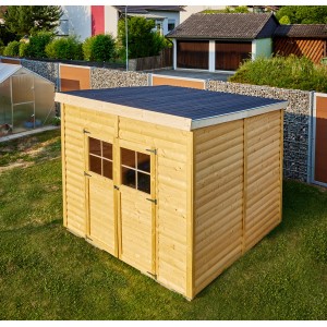 Abri de jardin en bois avec plaque ondulée noire Gutta Guttanit+ comme couverture bitumée.
