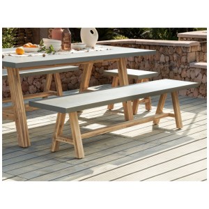 Panca da giardino Beliani Tonnare: seduta in fibrocemento grigio, gambe in legno di acacia chiaro, moderna.