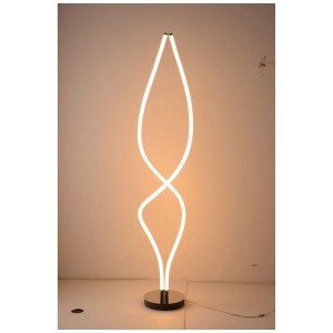 Moderna lampada da terra a LED Lenox, alta 160 cm, con design curvo e dimmer a pedale.