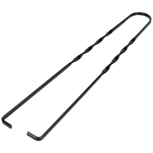 Pince de cheminée Nouvel en acier noir pour saisir les bûches.