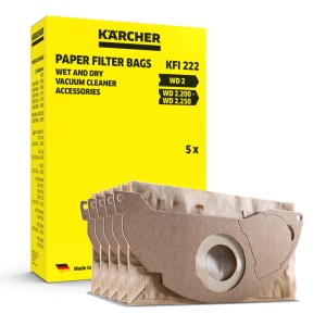 Cinq sacs filtrants en papier Kärcher marrons pour aspirateurs, devant l'emballage jaune.