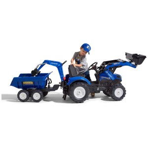 Trattore blu Falk New Holland XXL con rimorchio e bambino che gioca.