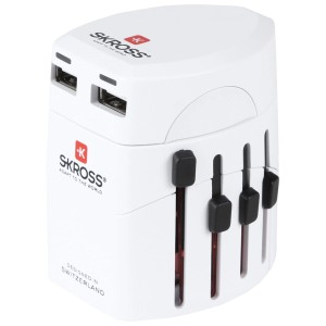 Skross World Adapter mit USB, 2-polig, weiß. Universal-Reiseadapter für Stecker weltweit.