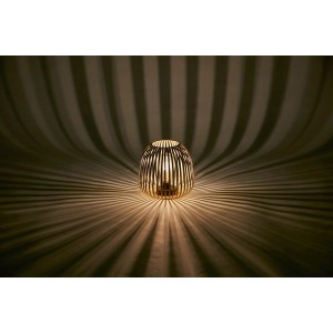 Beige Solar-LED-Dekoleuchte Mereta mit Gittermuster für stimmungsvolle Lichteffekte im Garten.