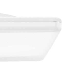 Gros plan : Plafonnier LED blanc Eglo Expert Castagneto, 31x31 cm, idéal pour les pièces humides.