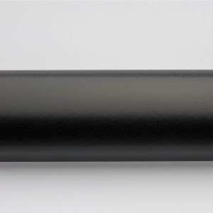 Detailaufnahme: Schwarzes, abgerundetes Profil der Elana 2.0 Pendeltür für Duschen.