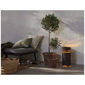 Décoration solaire Star Trading Marron : Lanterne en métal noir avec lumière LED blanc chaud pour l'extérieur.