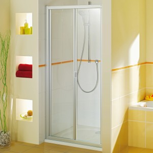 Breuer Fara Falttür für Nische, Duschtür mit klarem Glas und weißem Rahmen.