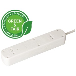 Multiprise blanche Max Hauri Basic Line avec 6 prises et logo RE-Plastic.