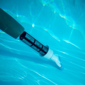 Aspirateur de piscine Gre Spa VAC pour le nettoyage des spas dans l'eau.
