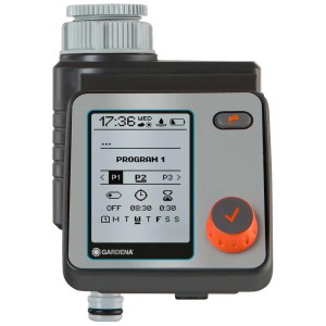 Computer per irrigazione Gardena Master per irrigazione flessibile del giardino con display LCD.